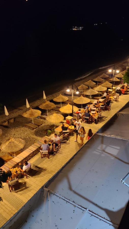 Sunset Boulevard Hotel Qeparo Kültér fotó