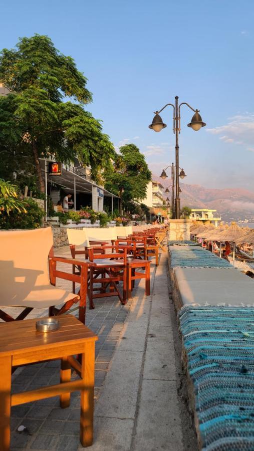 Sunset Boulevard Hotel Qeparo Kültér fotó